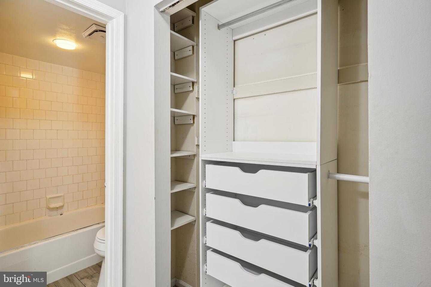 4113 11TH PL N