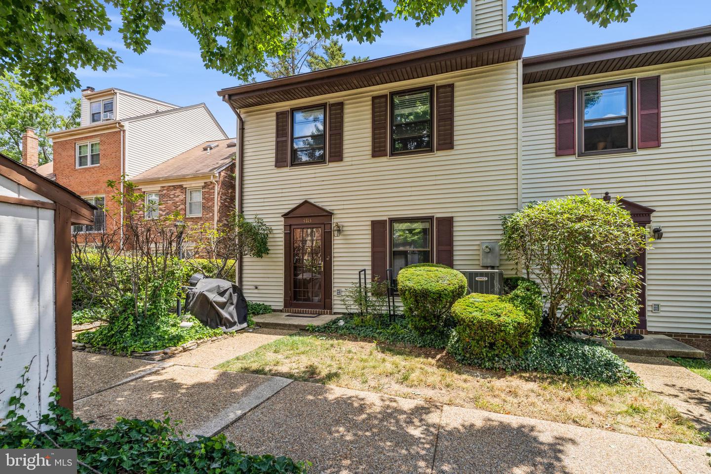 4113 11TH PL N