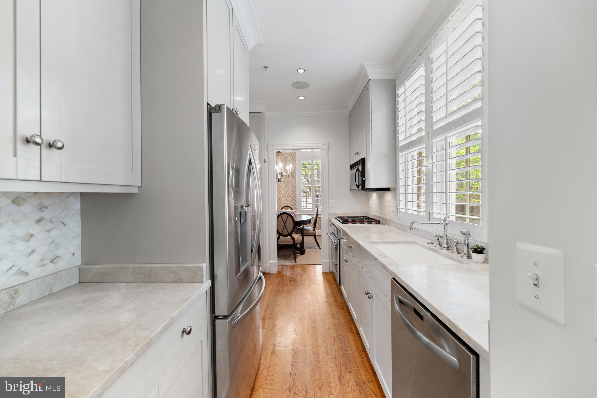 312 N Fairfax STREET