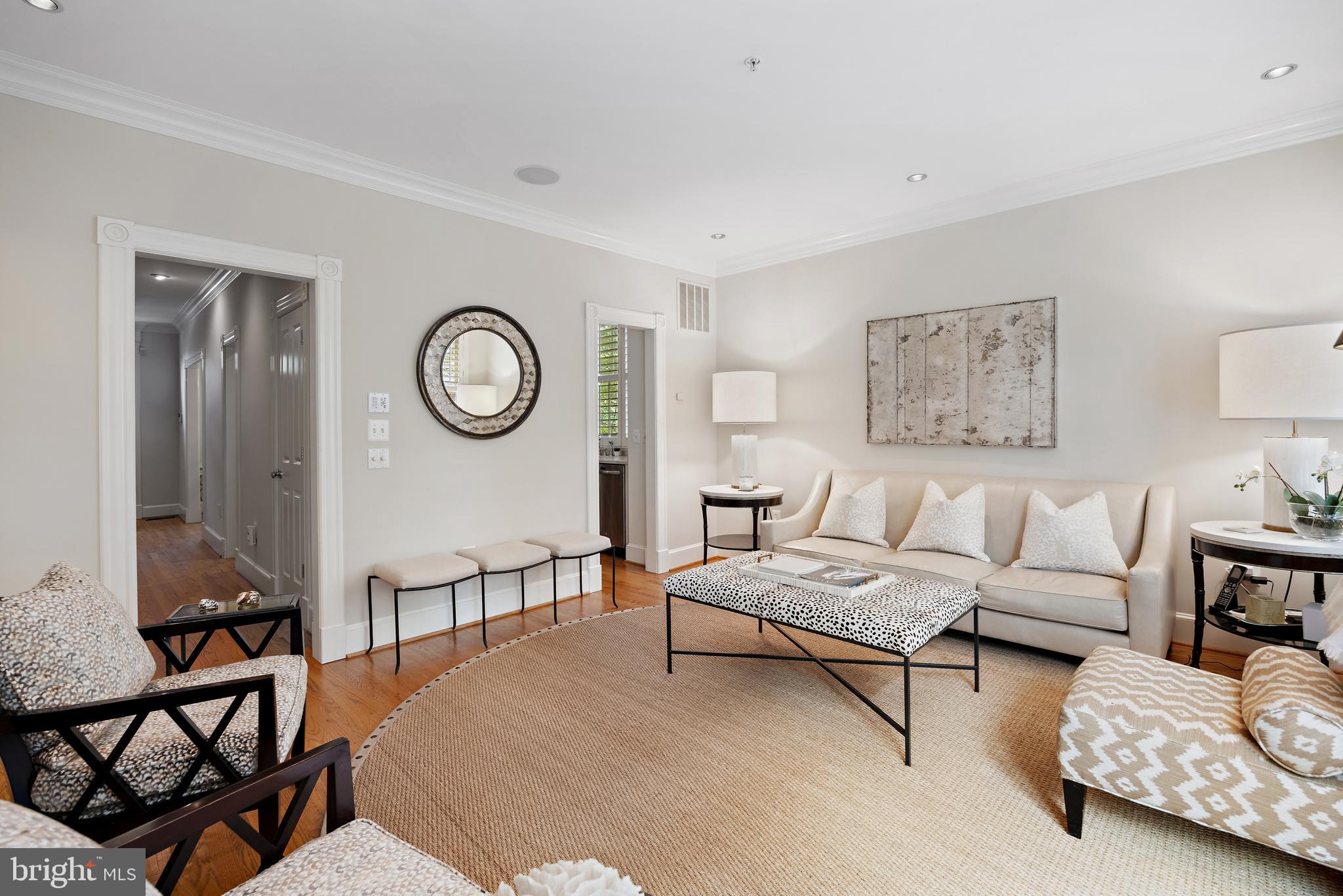 312 N Fairfax STREET