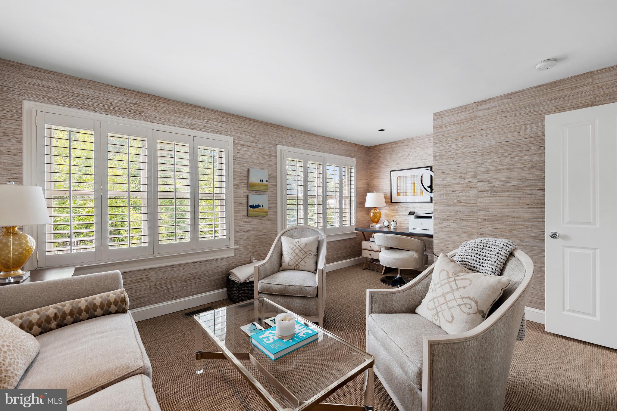 312 N Fairfax STREET