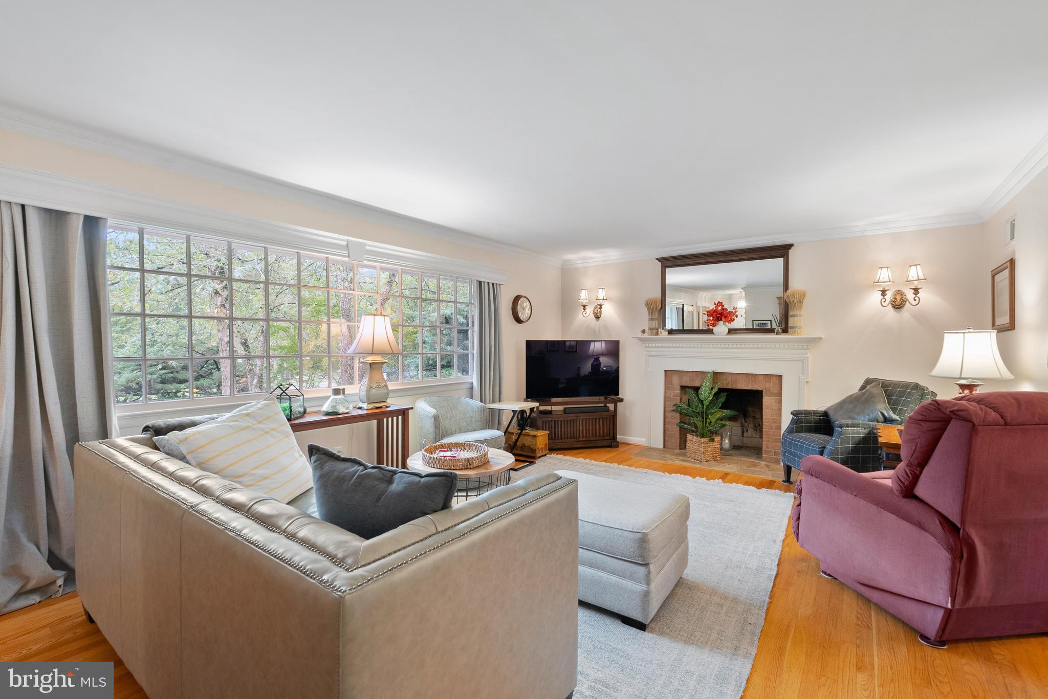 2210 Collingwood Rd