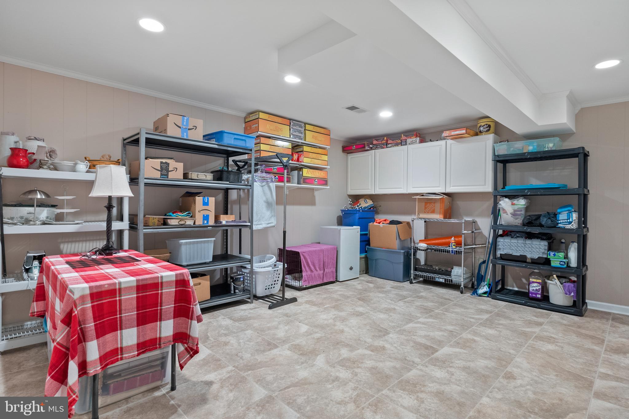 2210 Collingwood Rd