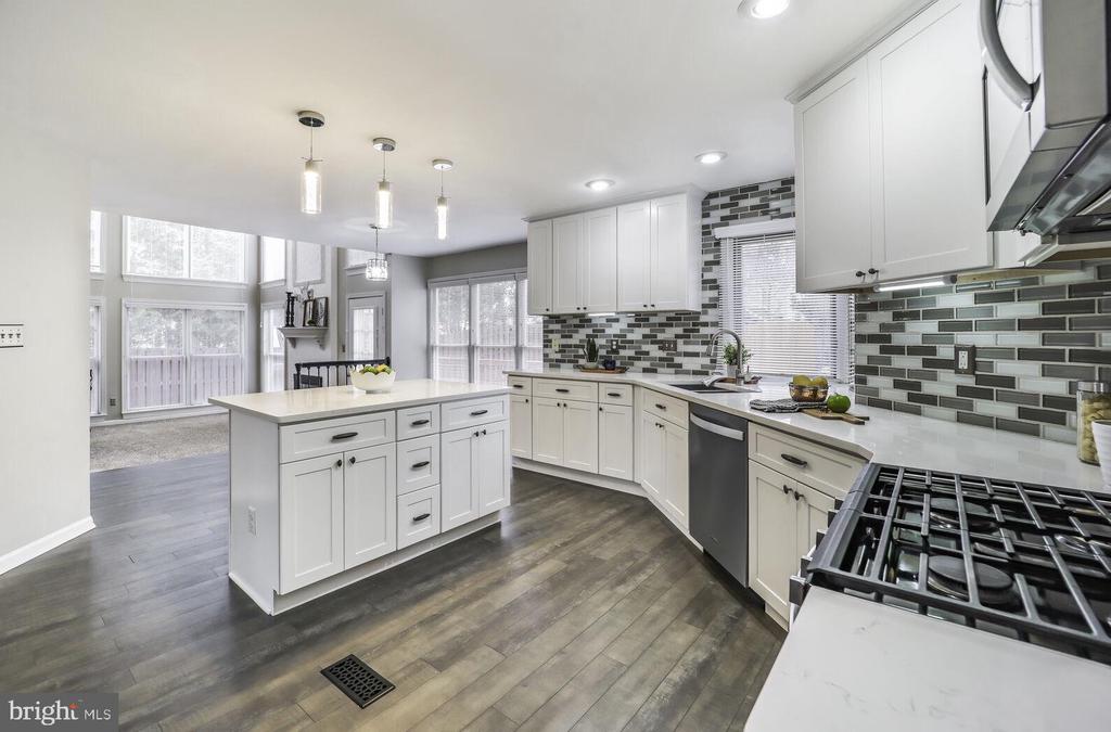 8204 Collingwood Ct
