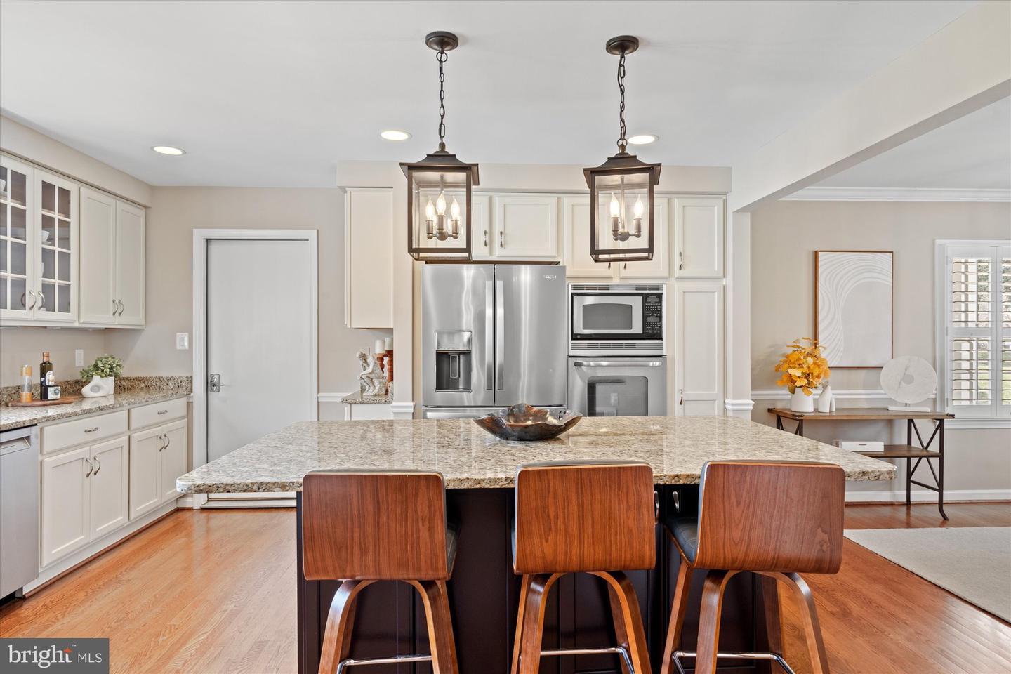 1003 Potomac Ln