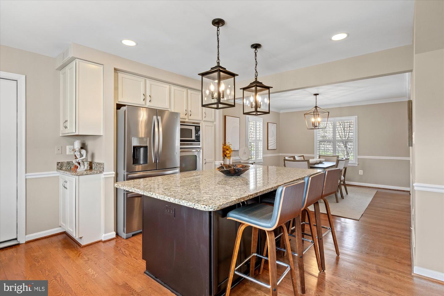 1003 Potomac Ln