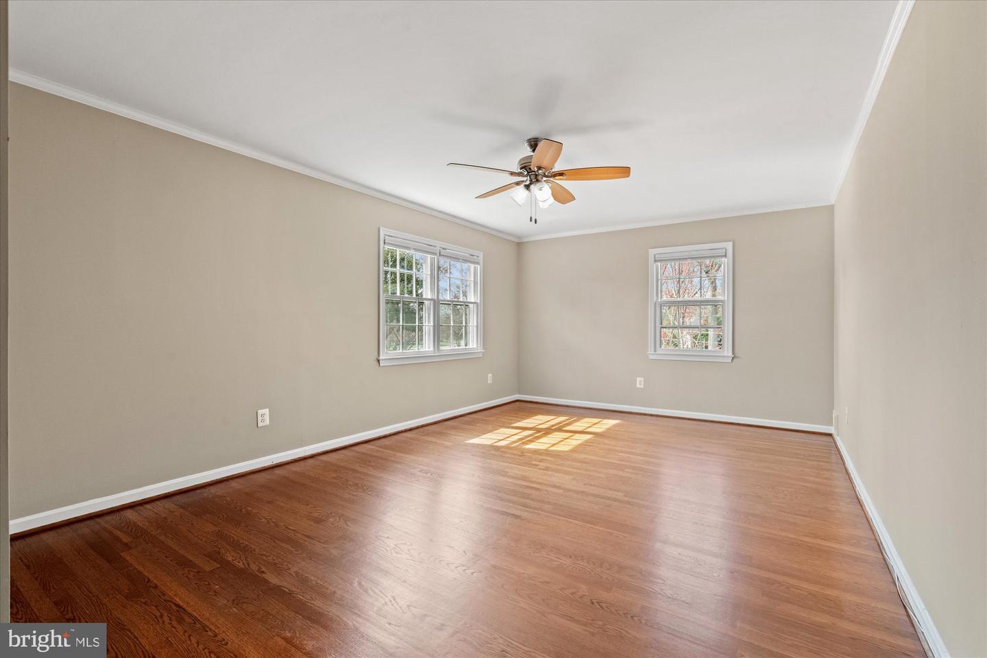 1003 Potomac Ln