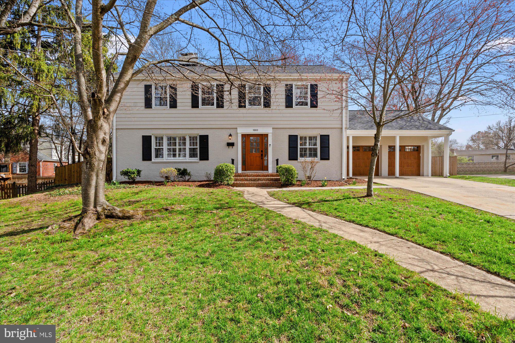 1003 Potomac Ln