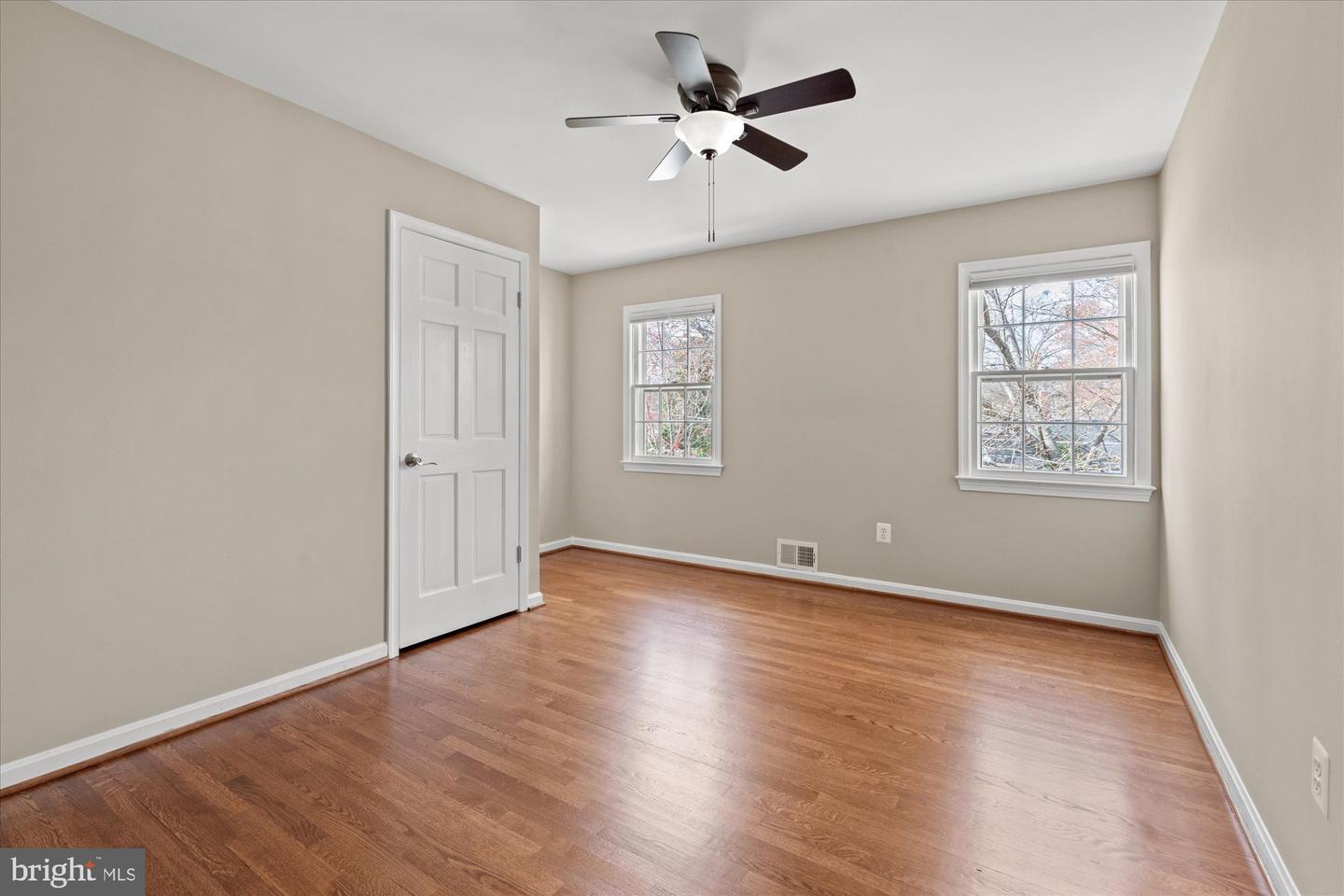 1003 Potomac Ln