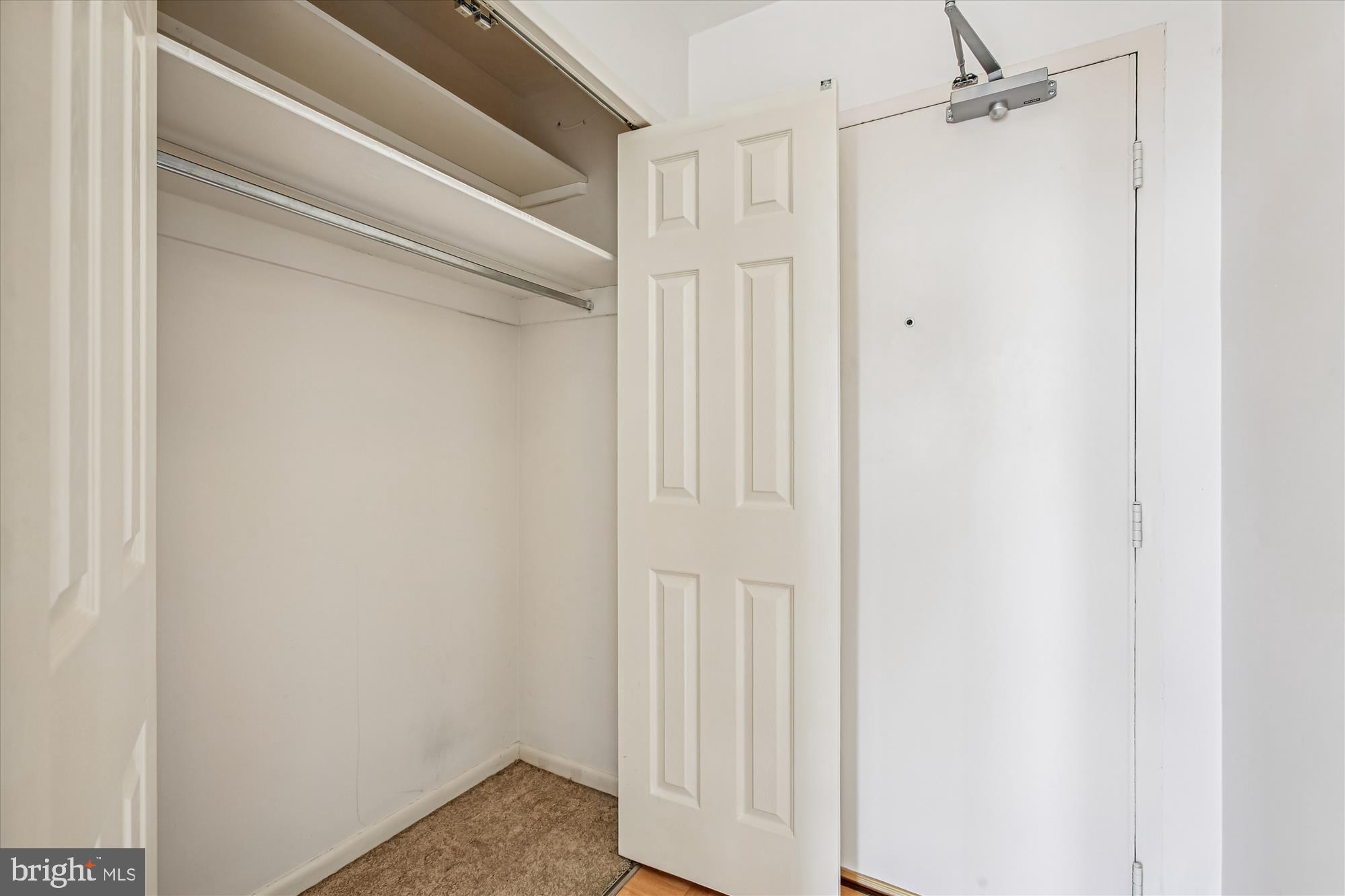 6621 WAKEFIELD DRIVE 910