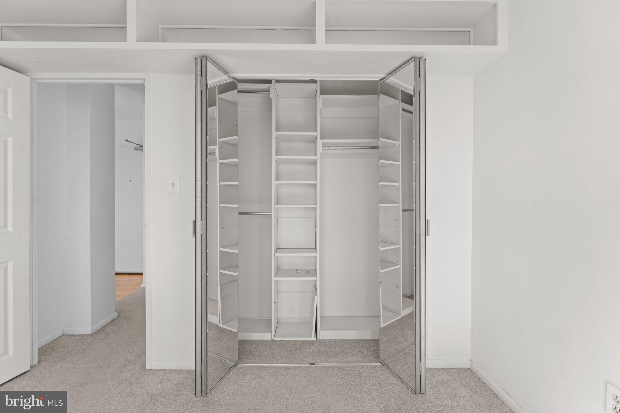 6621 WAKEFIELD DRIVE 910