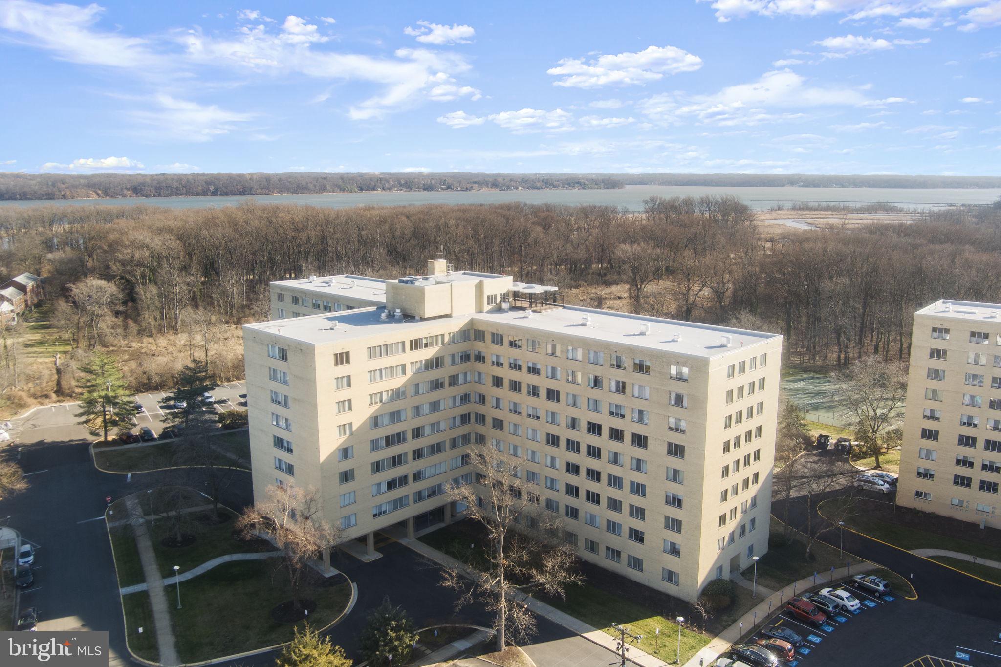 6621 WAKEFIELD DRIVE 910