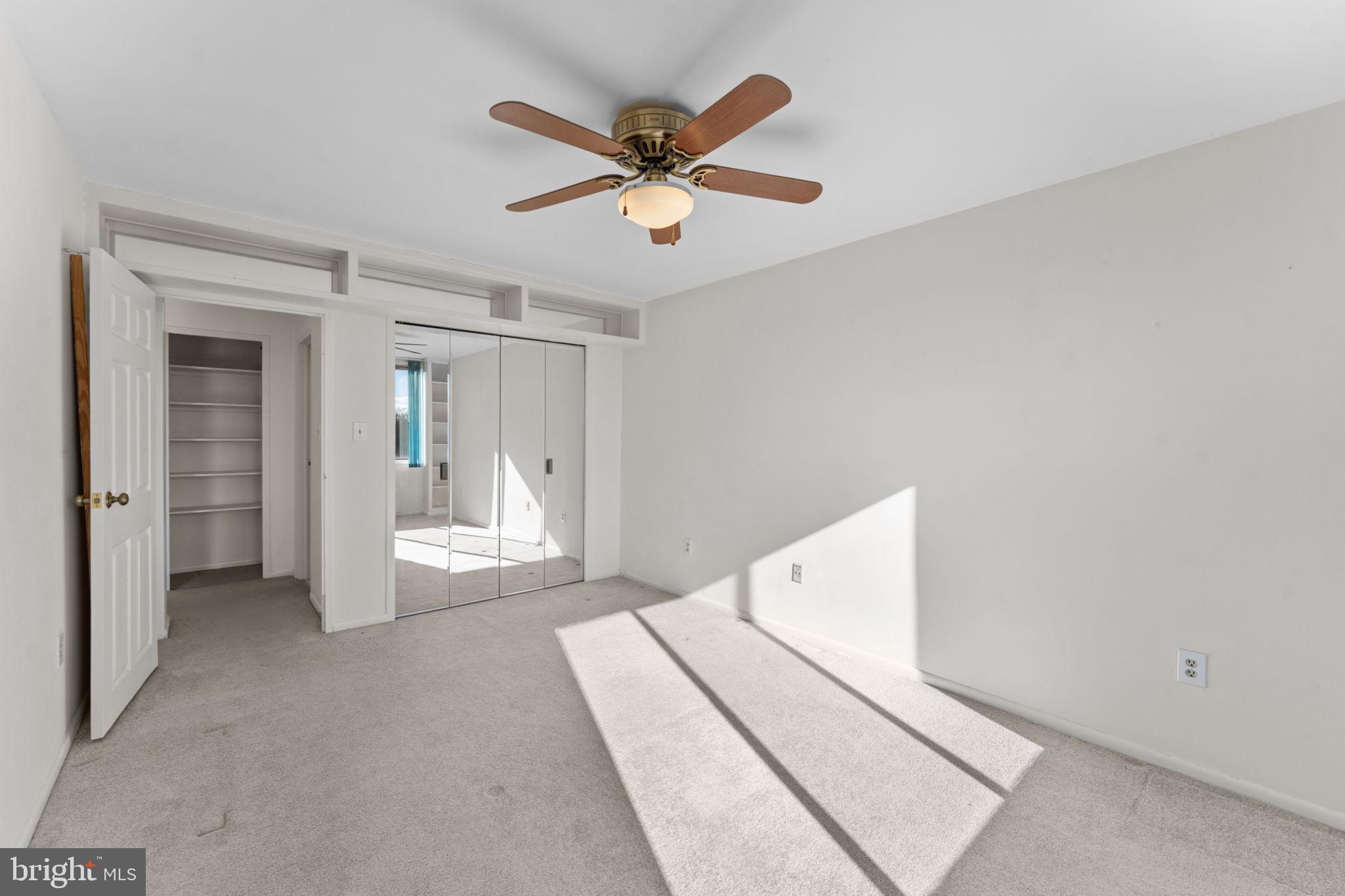 6621 WAKEFIELD DRIVE 910