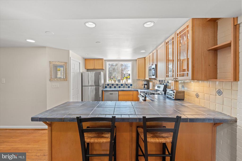 1024 CROTON DRIVE