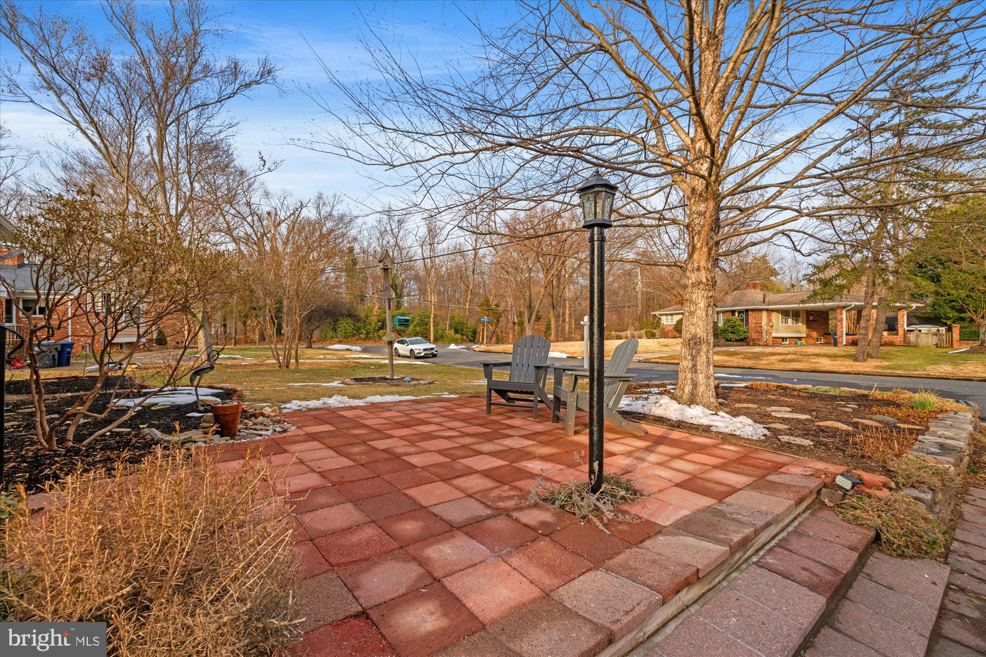 7912 BAINBRIDGE ROAD