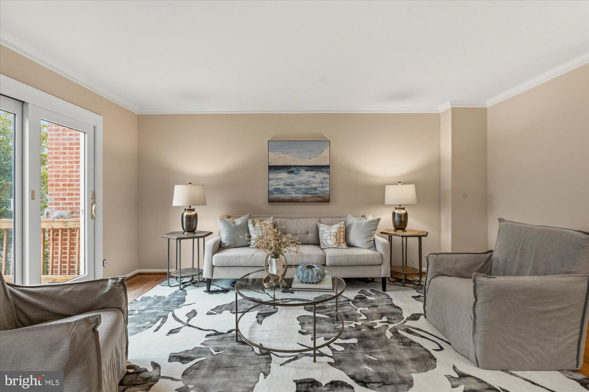 8237 CLIFTON FARM COURT