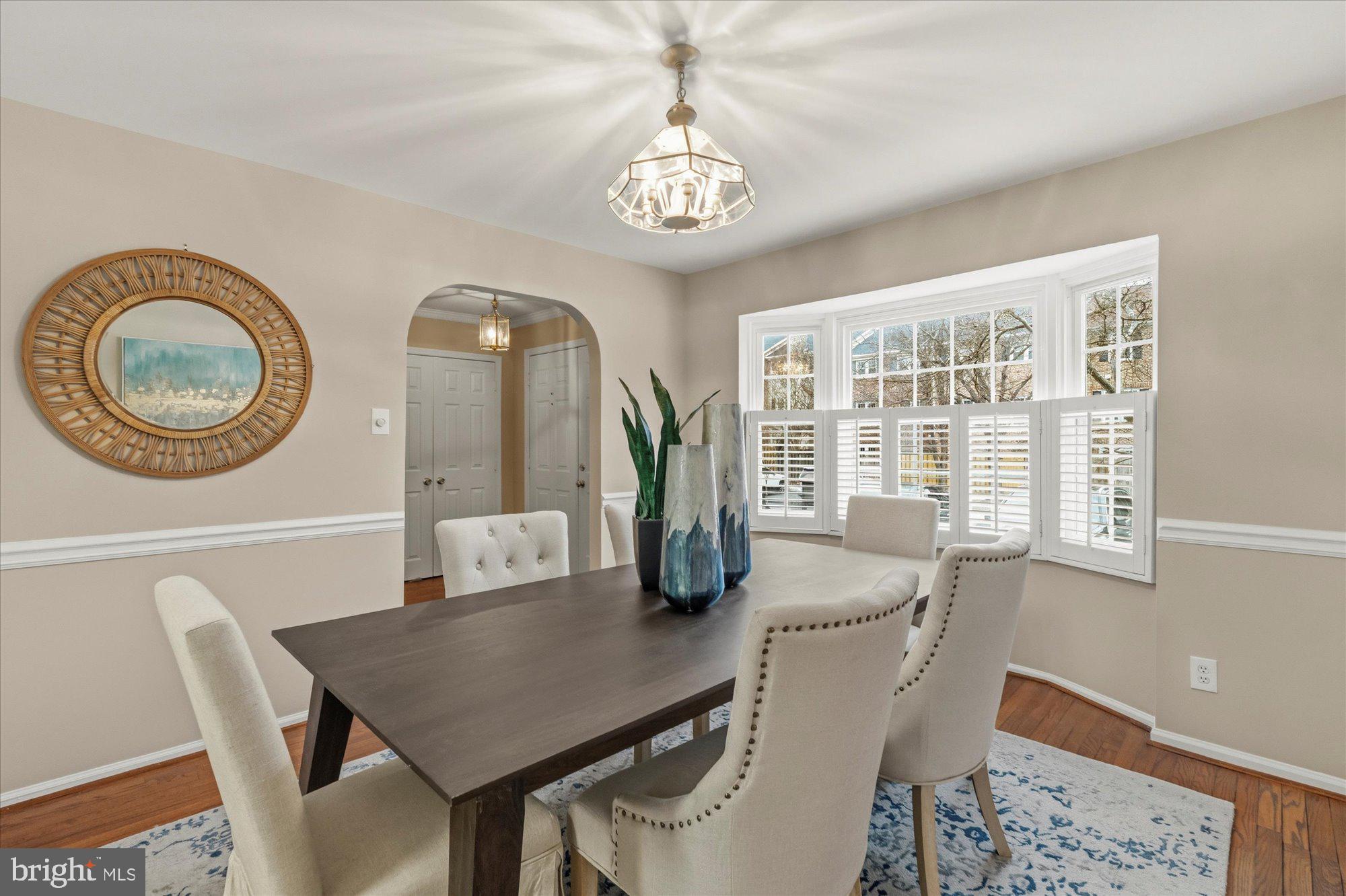 8237 CLIFTON FARM COURT