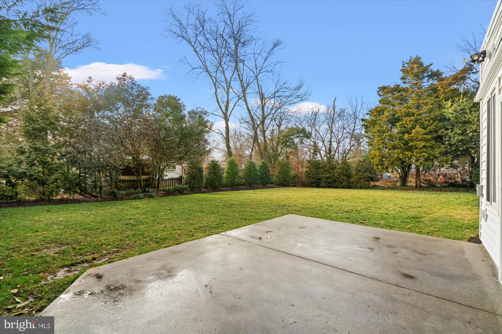 1017 CROTON DRIVE