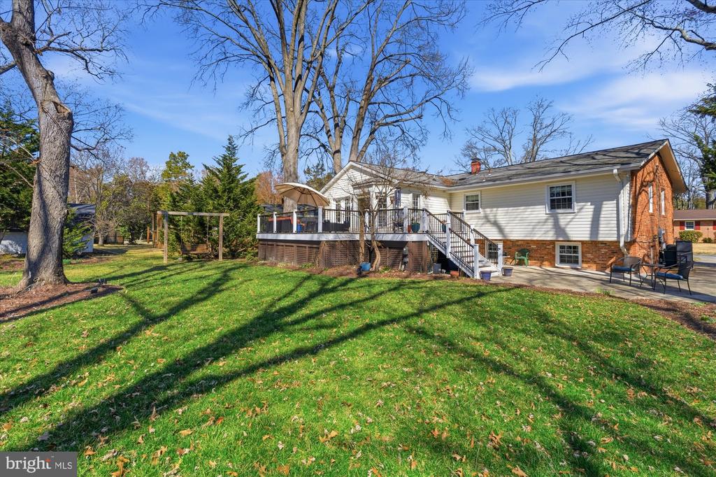 1133 ANESBURY LANE