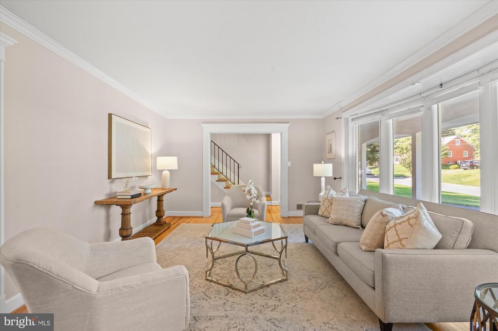 2407 CAVENDISH DRIVE