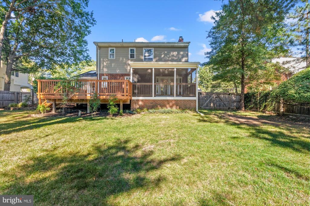 2407 CAVENDISH DRIVE