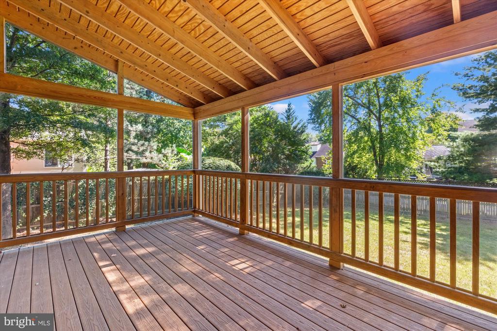 2407 CAVENDISH DRIVE
