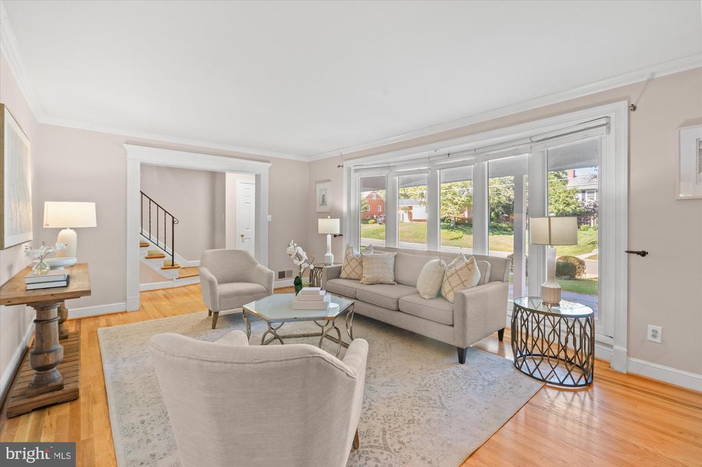 2407 CAVENDISH DRIVE