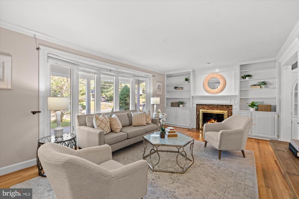 2407 CAVENDISH DRIVE