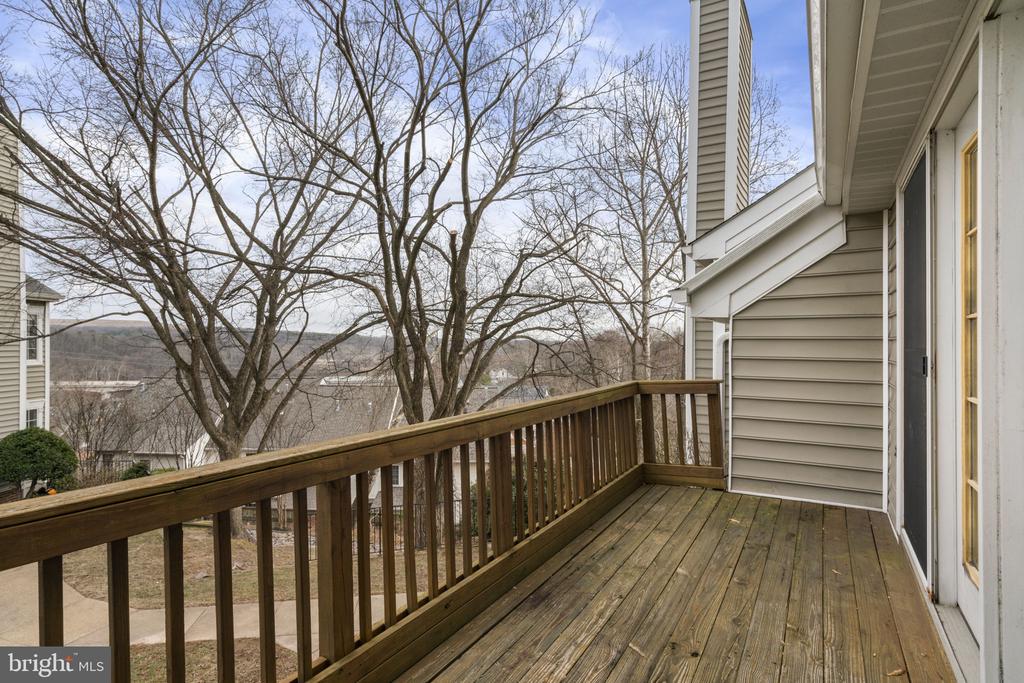 438 Overlook Dr
