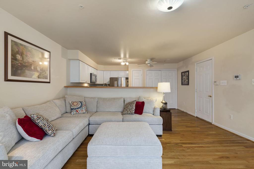 438 Overlook Dr