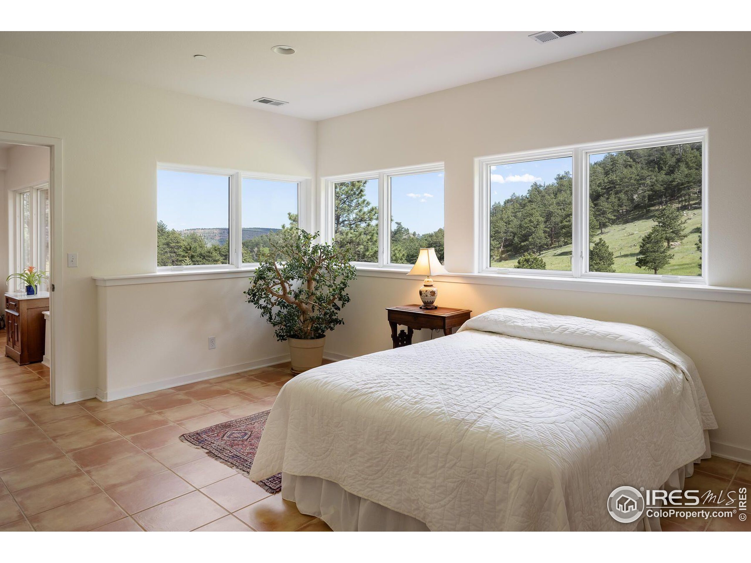 95 Rowell Dr