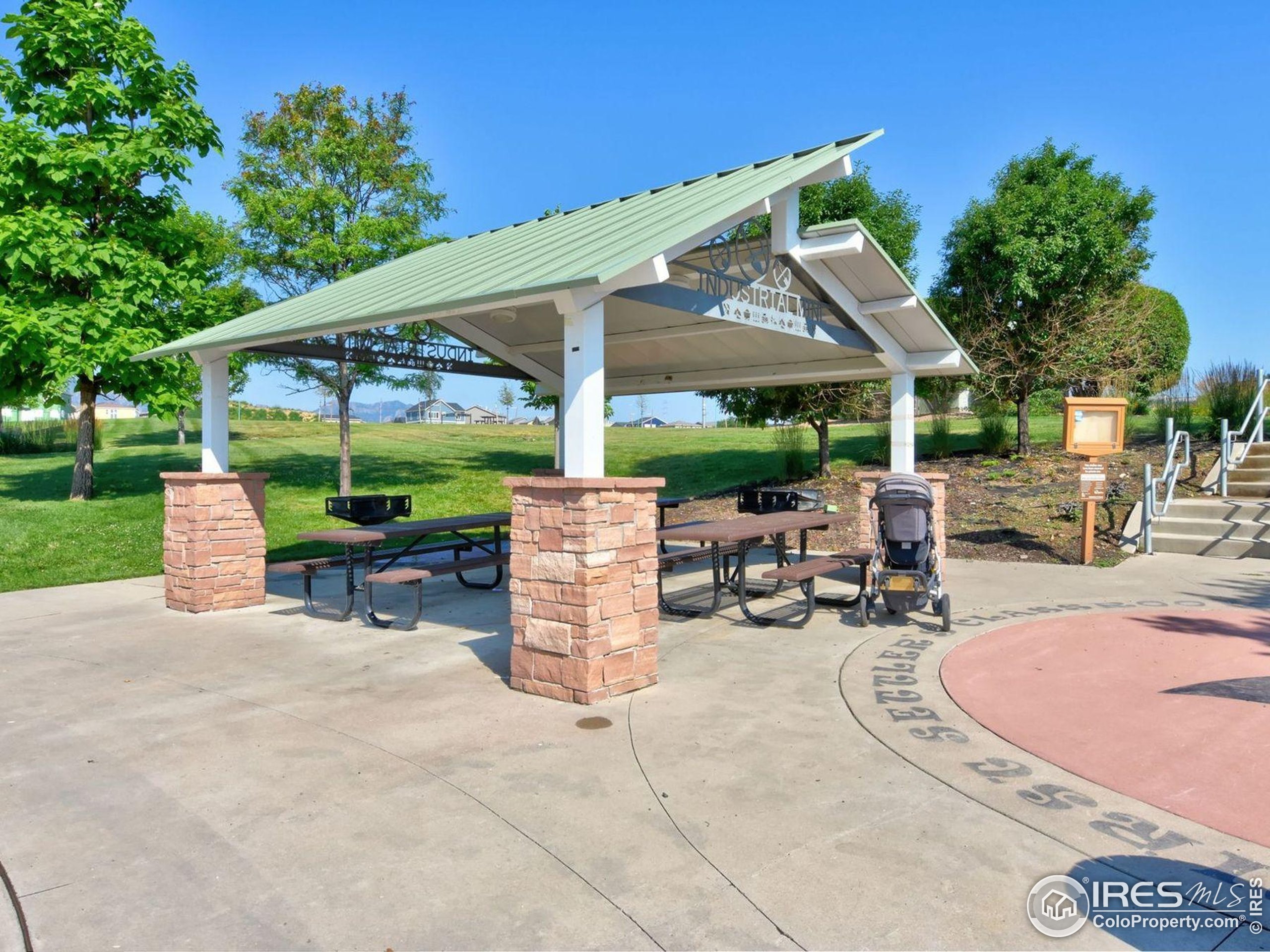 110 Cayauga Way