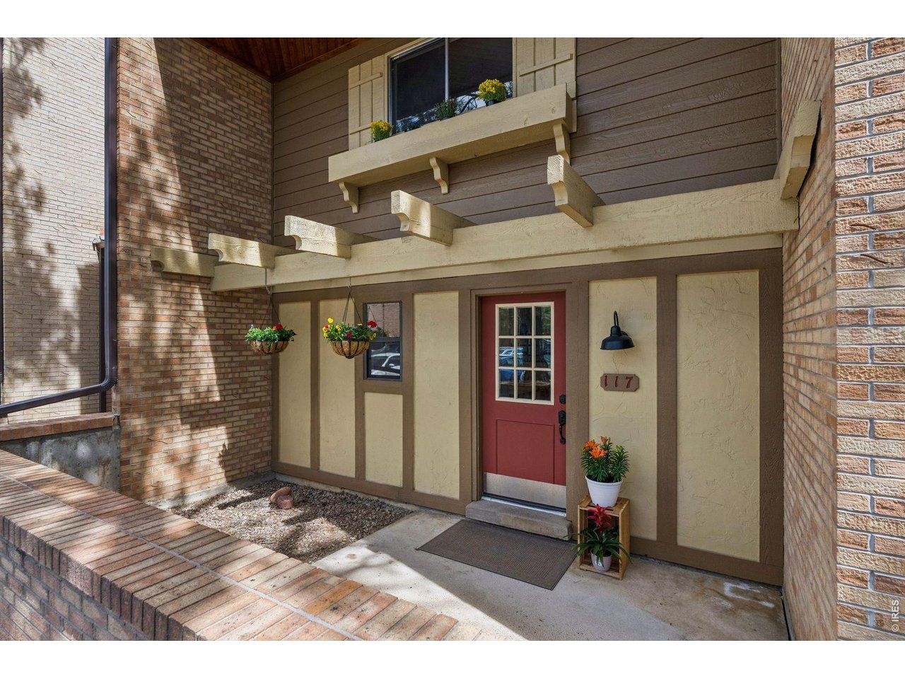 3000 Colorado Ave E-117
