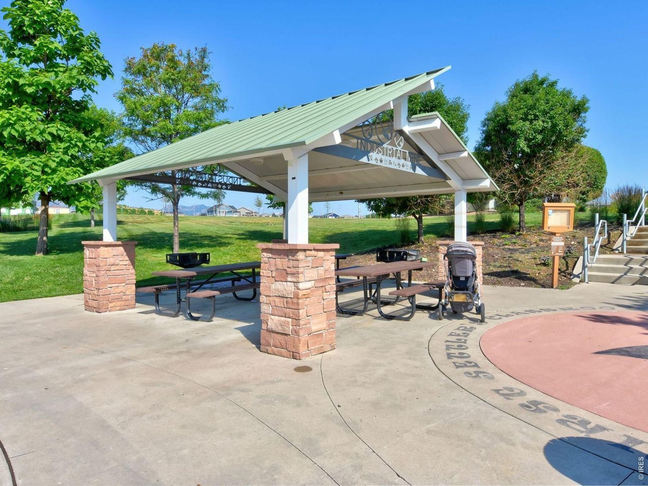 110 Cayauga Way