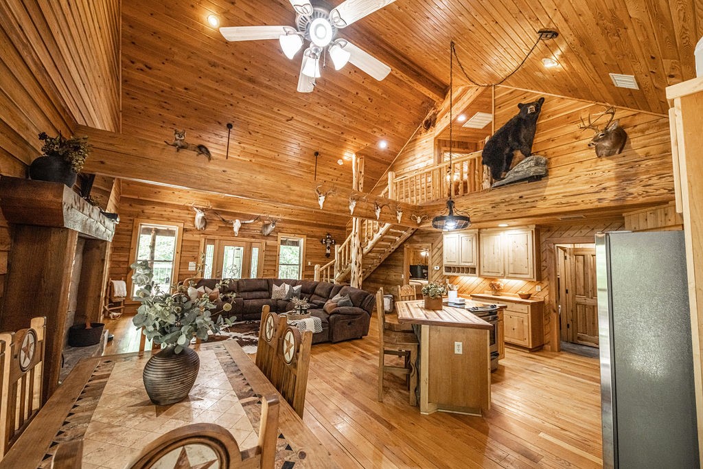 330 County Road 4577