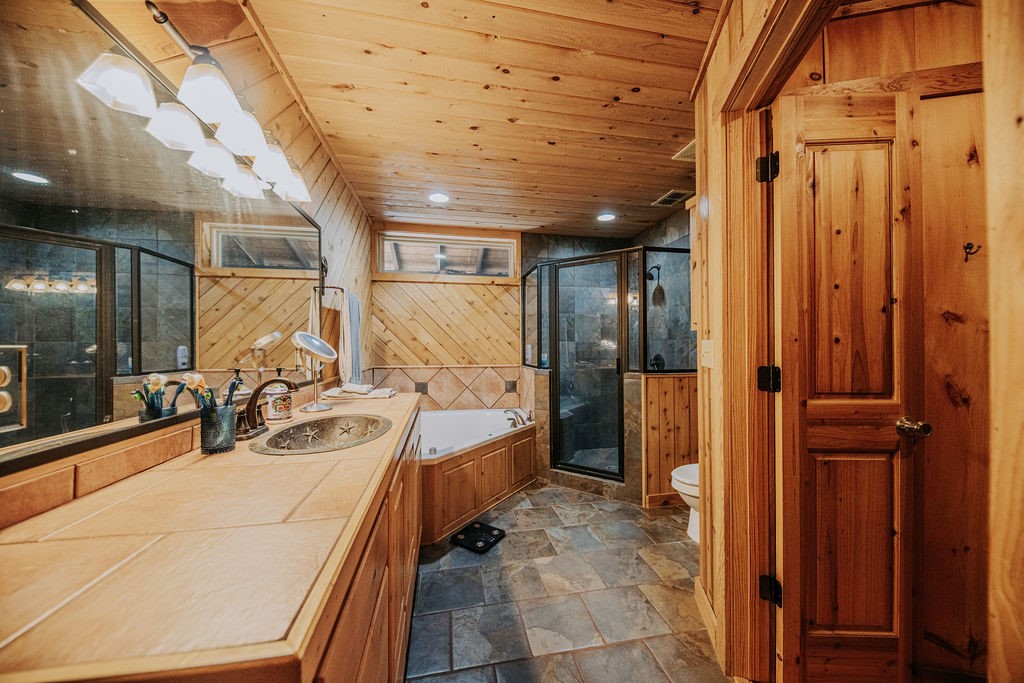 330 County Road 4577