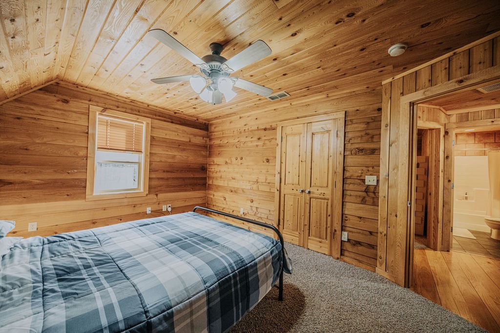 330 County Road 4577