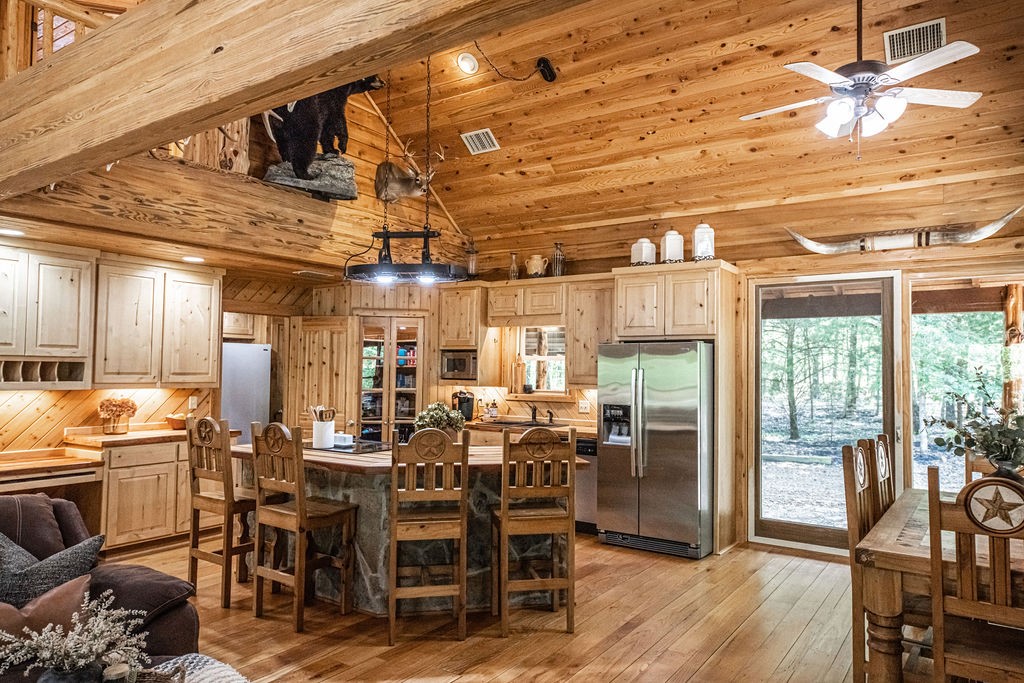 330 County Road 4577