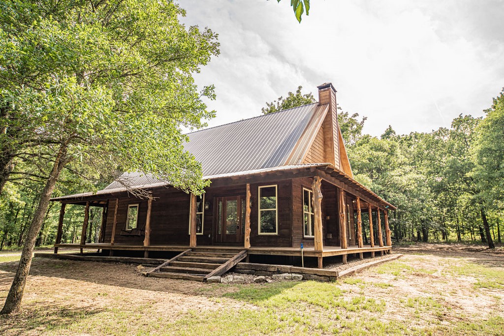 330 County Road 4577