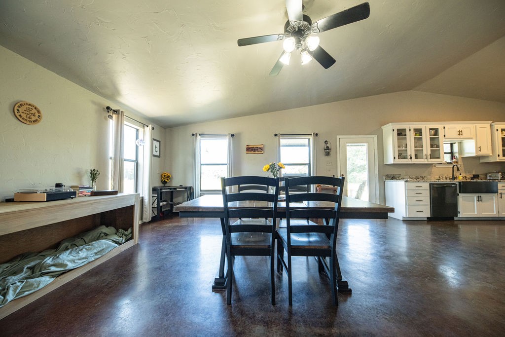 676 Farm Road 2653 N