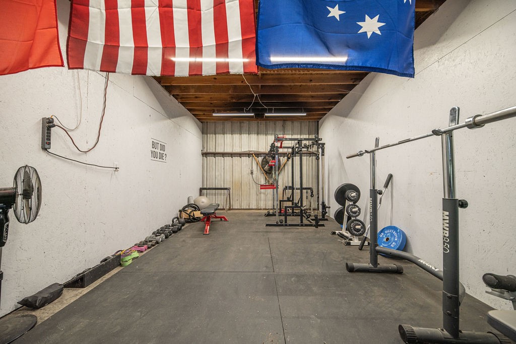 676 Farm Road 2653 N