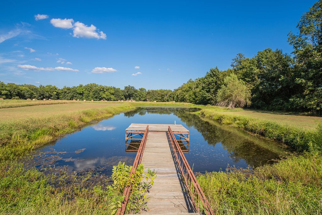 676 Farm Road 2653 N