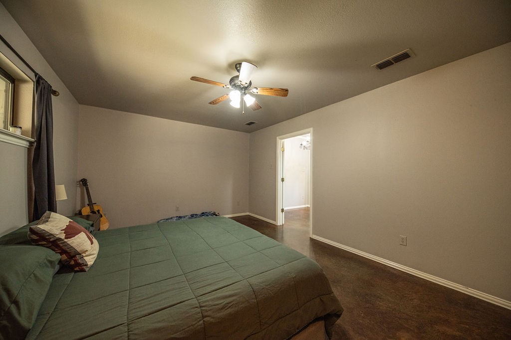 676 Farm Road 2653 N