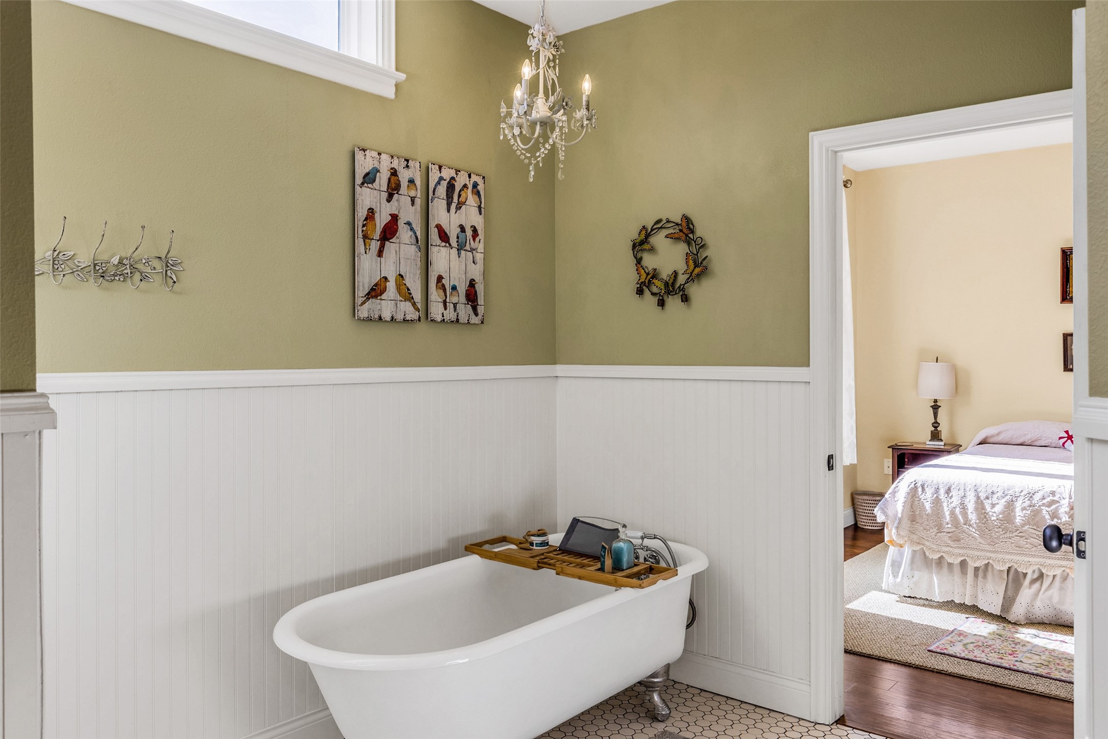 100 County Road 4753