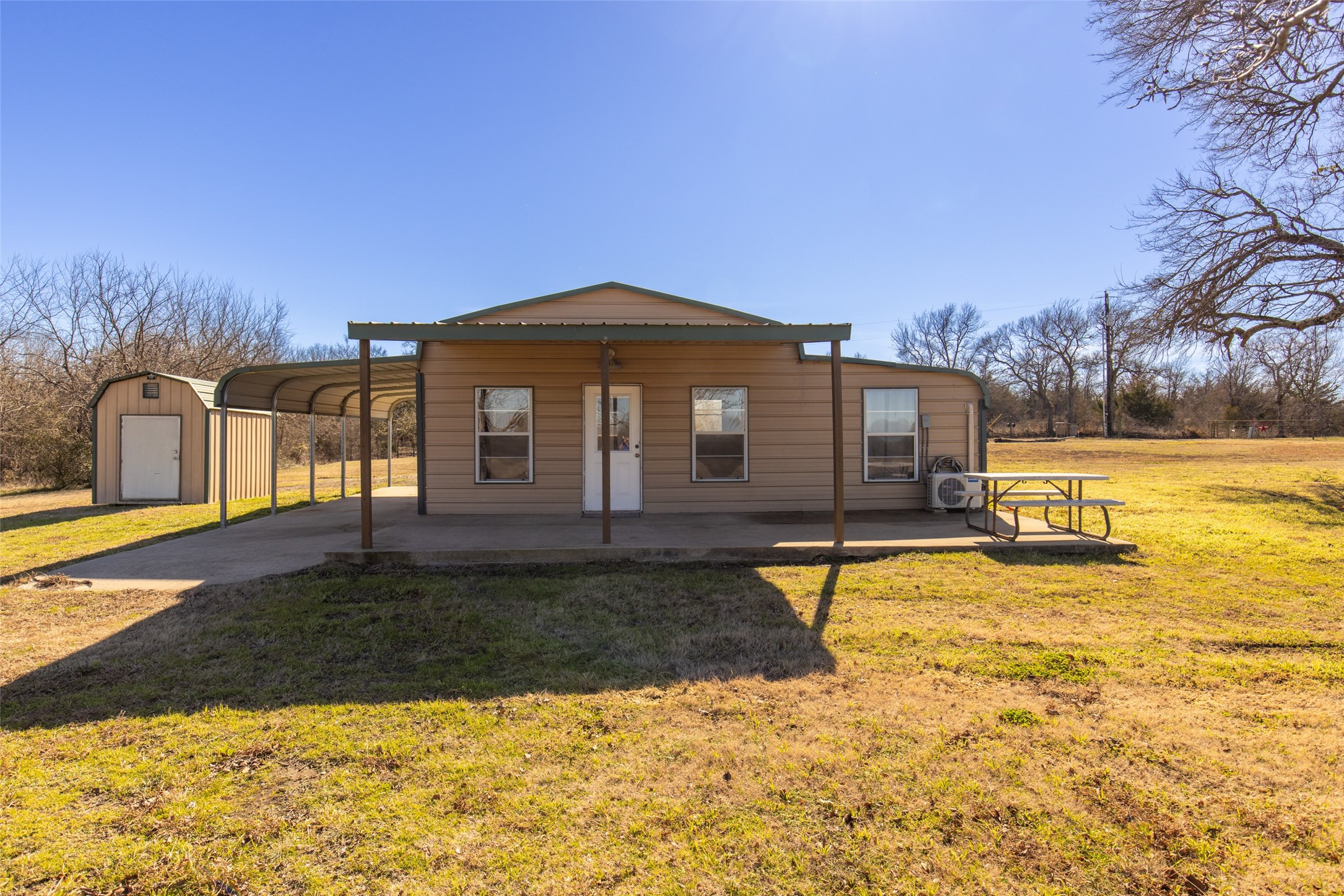 100 County Road 4753