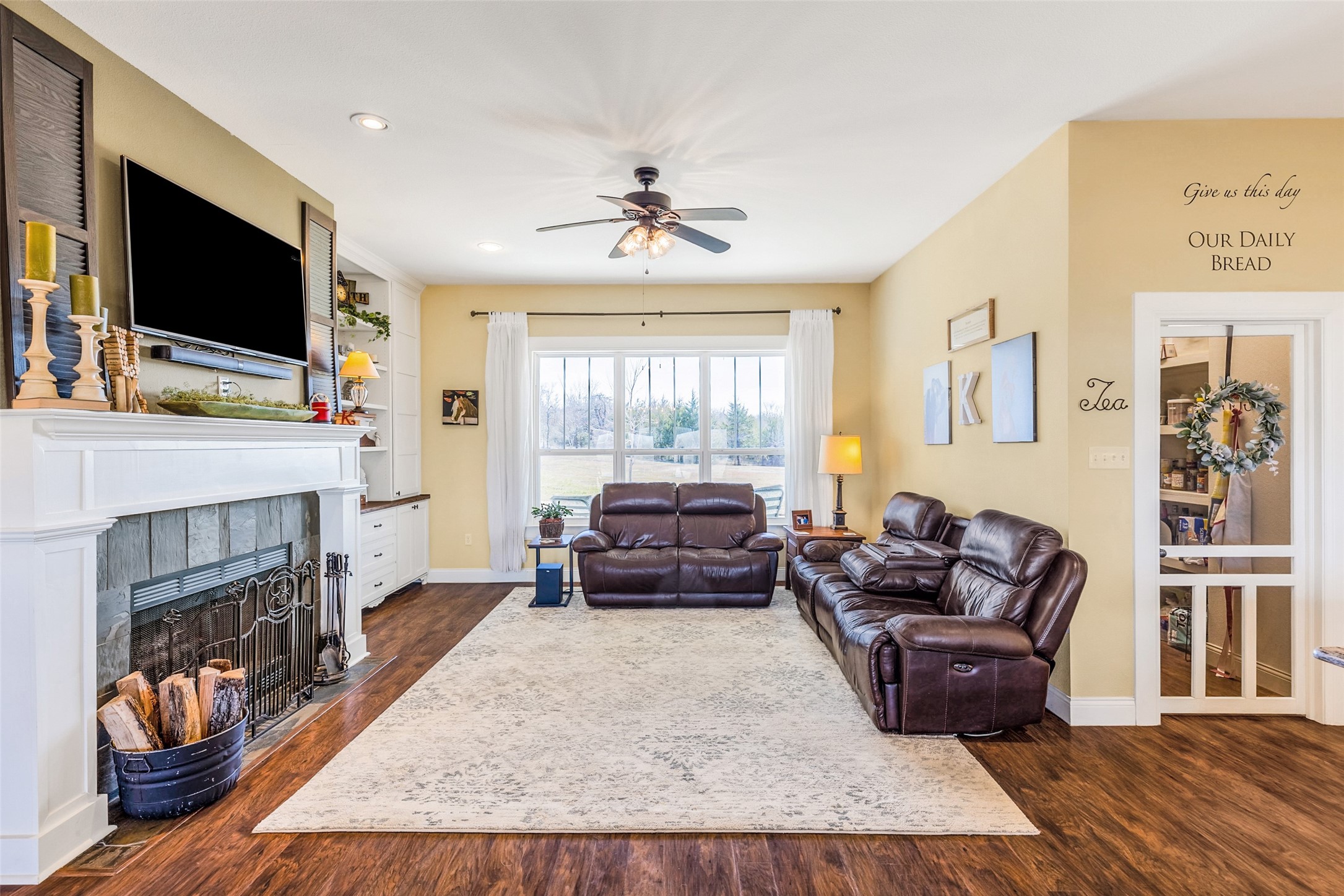 100 County Road 4753