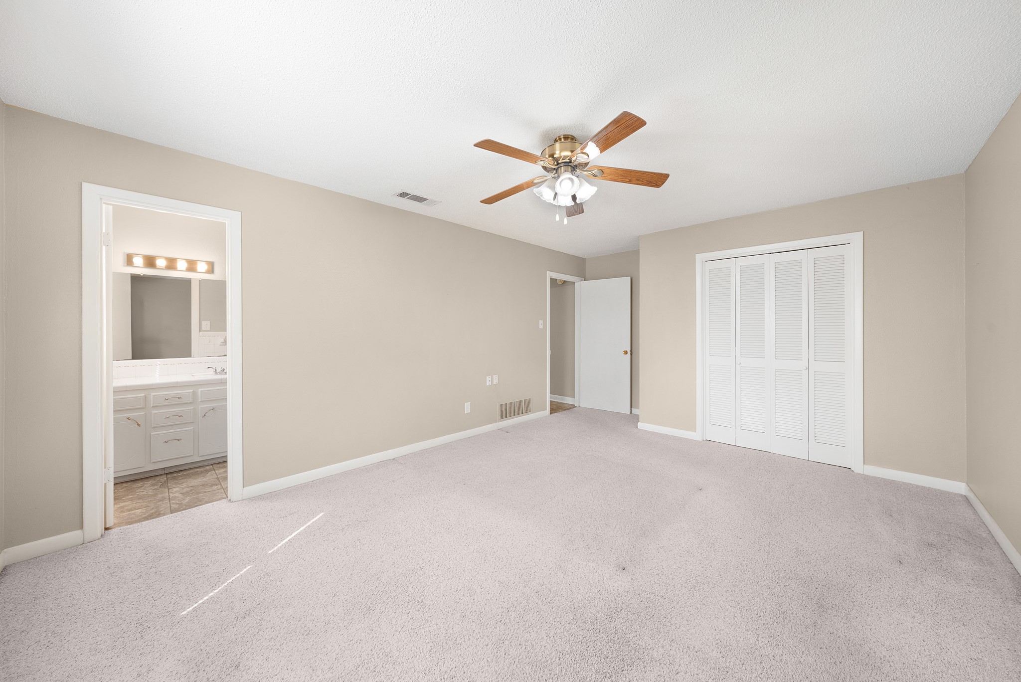 1804 Posey Lane
