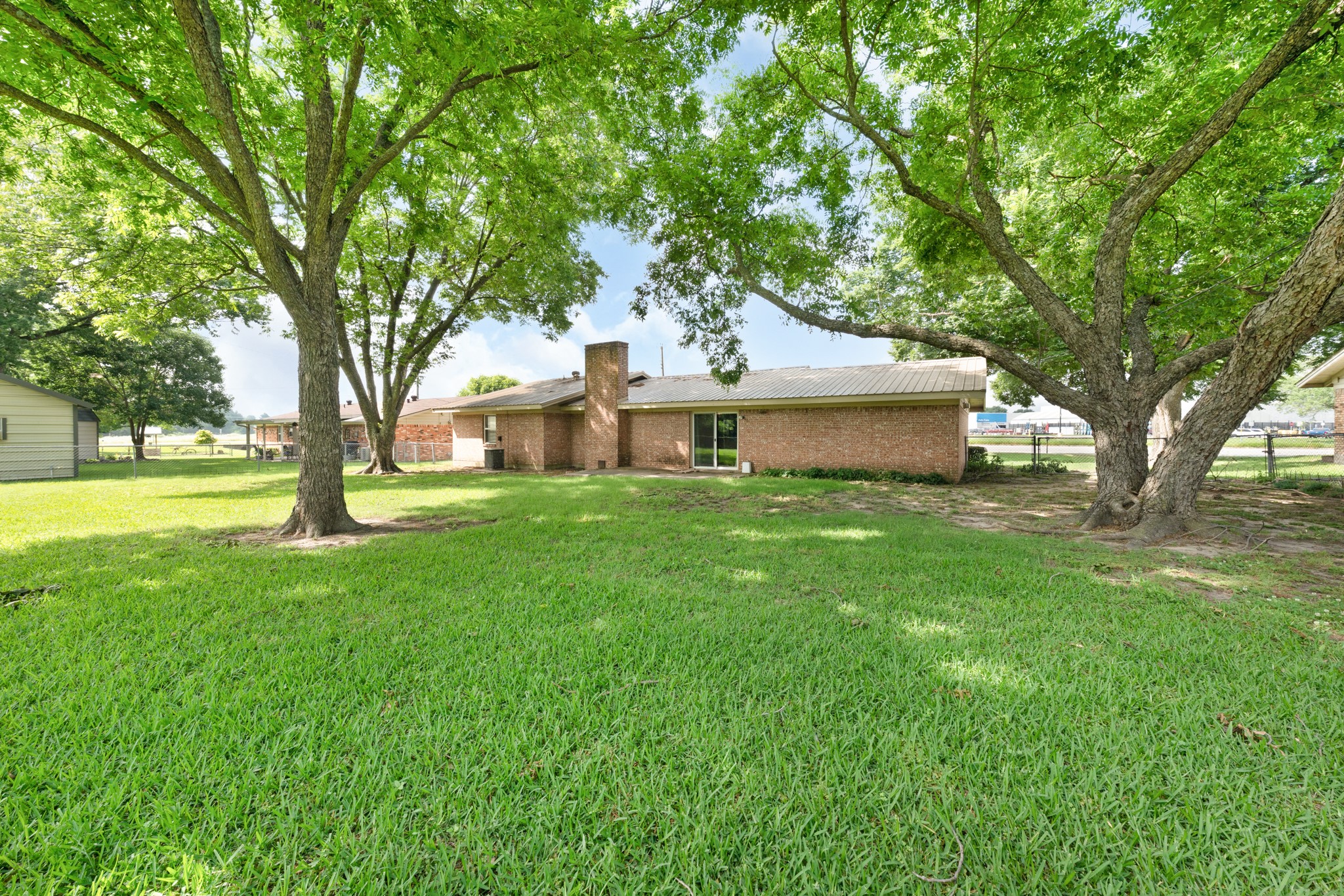 1804 Posey Lane
