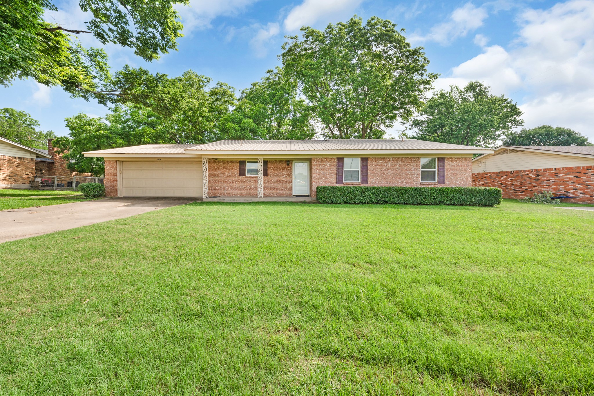 1804 Posey Lane