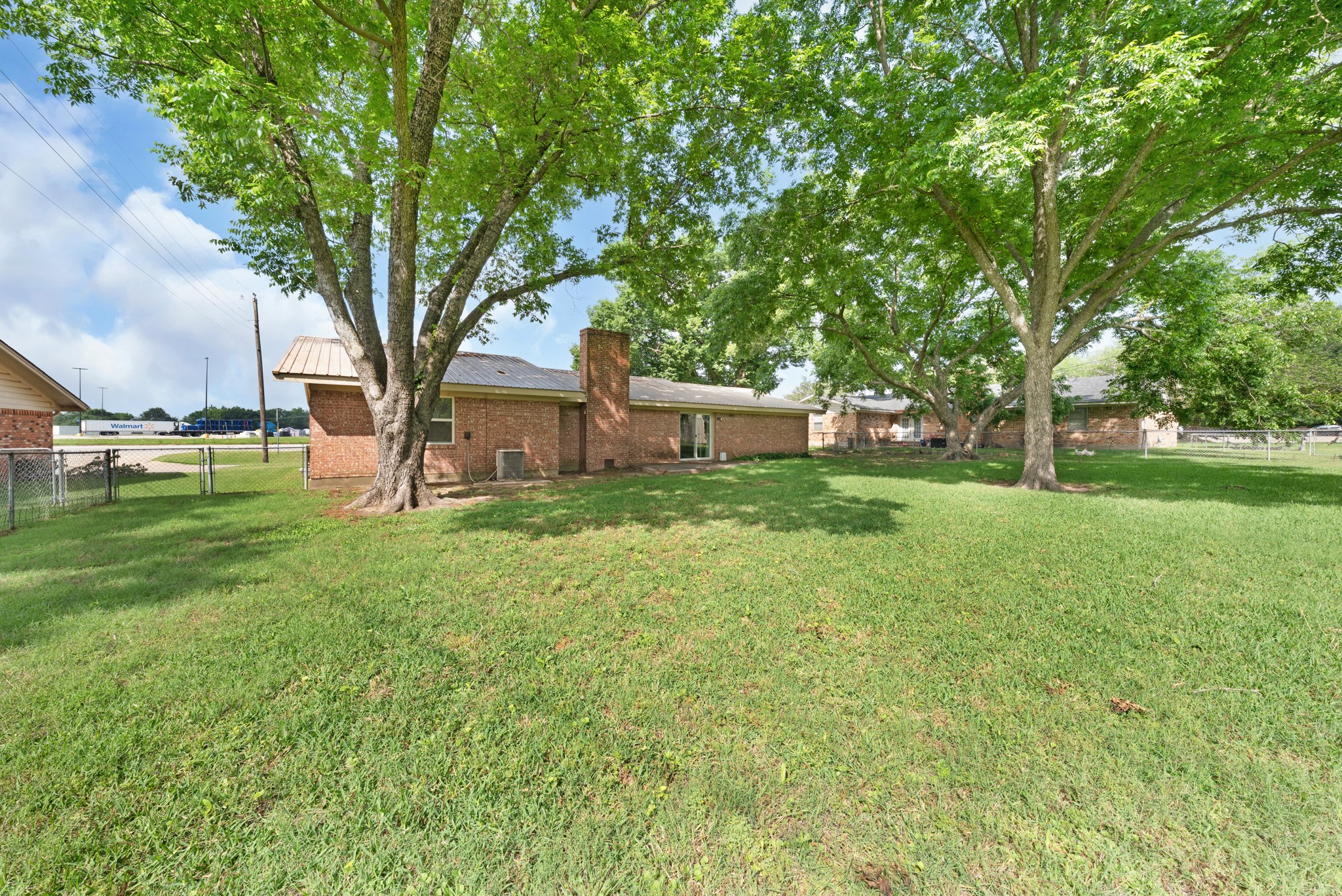 1804 Posey Lane